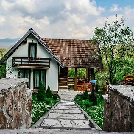 Vacation Nelly 度假居 Bihać